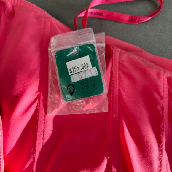 New dress for prom, wedding, party - Picture 4 of 6